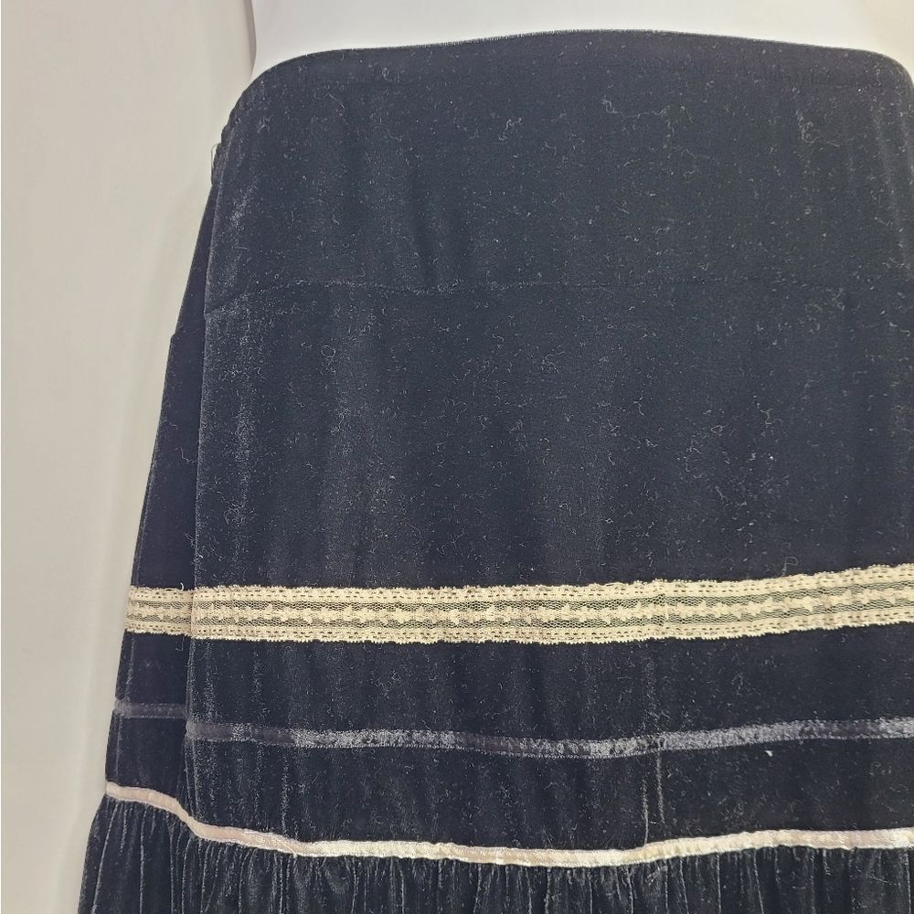 VINTAGE Y2K witchy black velvet tiered lace detail‎ whimsigoth midi skirt M - Picture 4 of 8